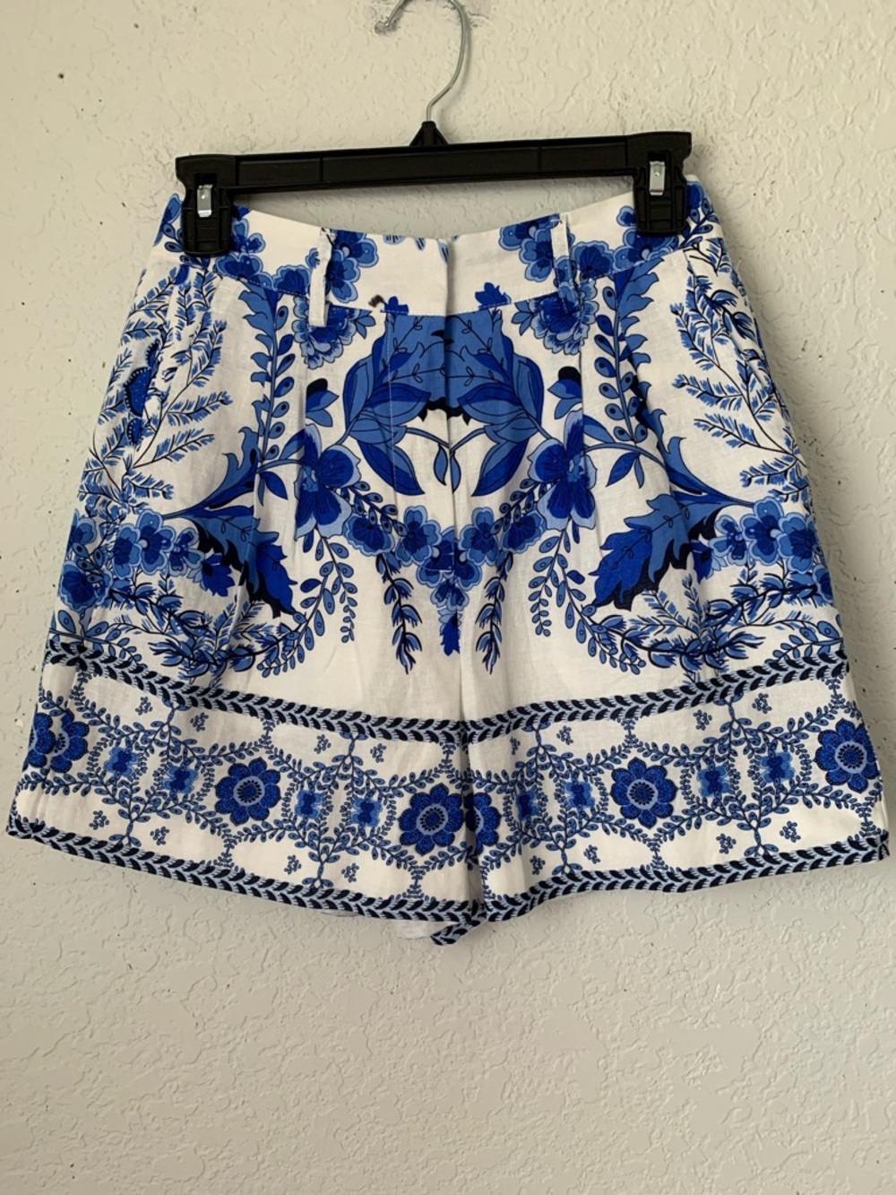 NWT A Loves A Blue Floral Print Linen Blend Pockets Women’s Shorts Size 0